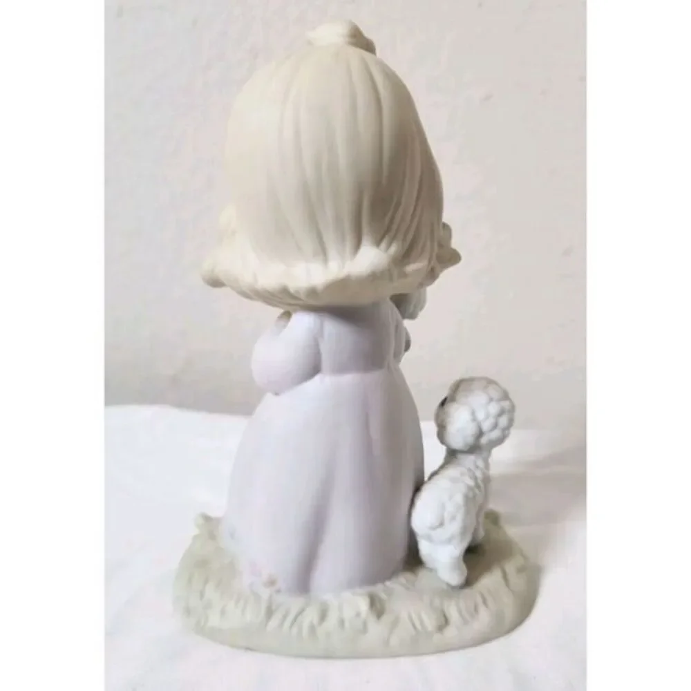 Precious Moments 1984 Members Only Figurine The Lord Is My Shepherd PM-851 Dove